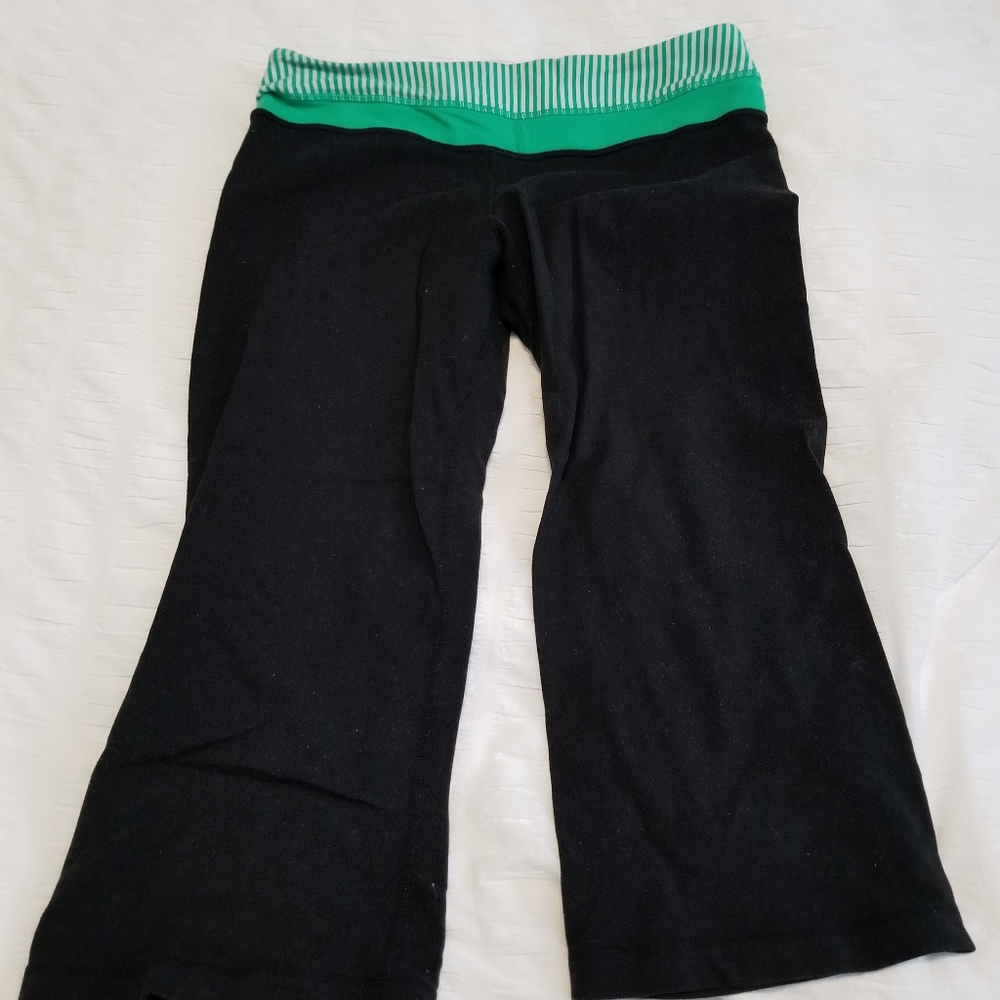 Lululemon groove pant crop